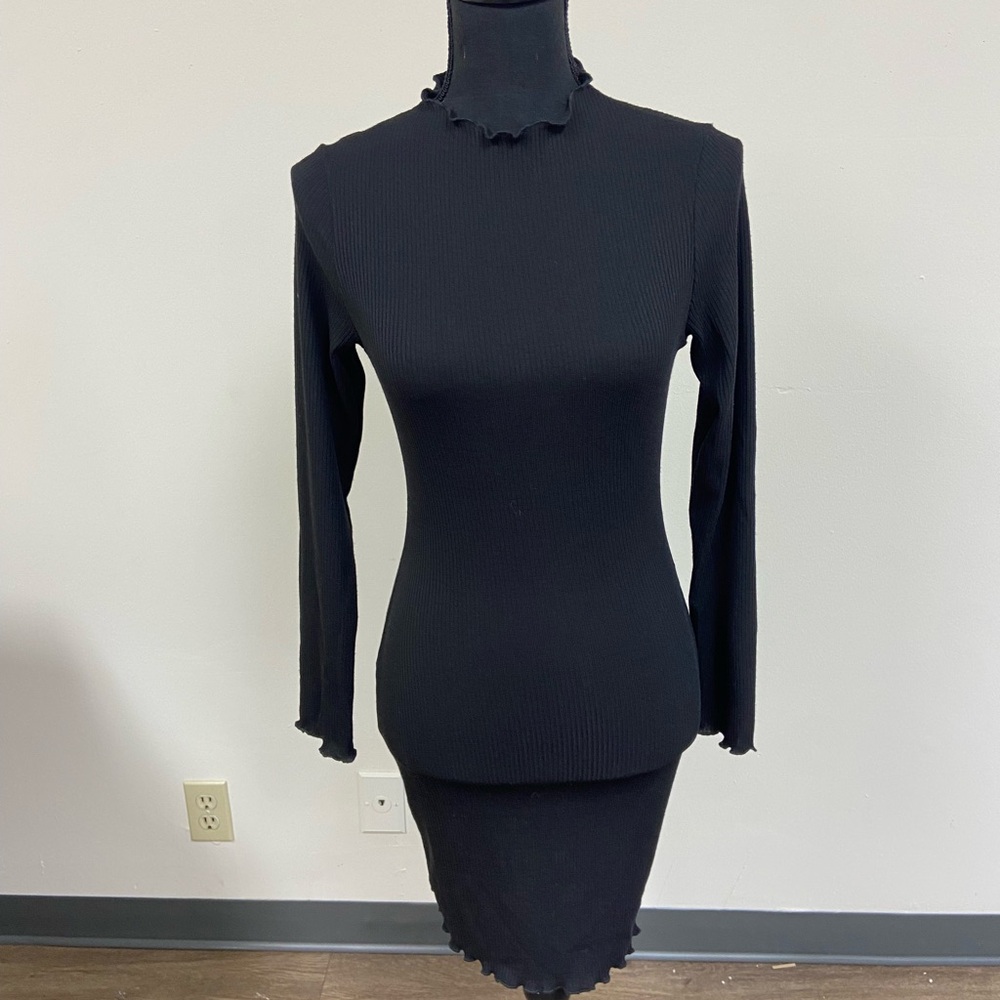 NWOT love tree ruffled neck dress